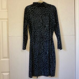 Papillon Blanc Black and Blue Leopard Long Sleeve Dress
